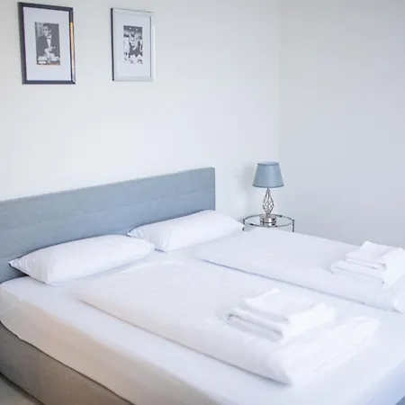 Апартаменты Auszeit In Radolfzell Радольфцелль  Экстерьер фото