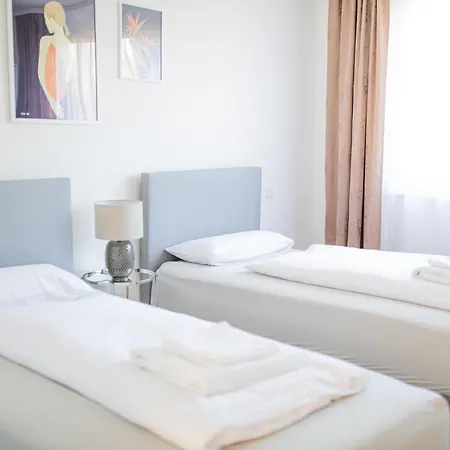 Апартаменты Auszeit In Radolfzell Радольфцелль  Экстерьер фото