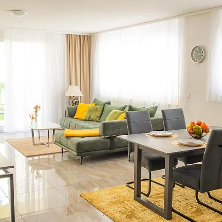 Апартаменты Auszeit In Radolfzell Радольфцелль  Экстерьер фото